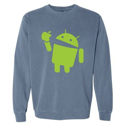 Android Eats Apple Funny Nerd Computer Garment-Dyed Sweatshirt