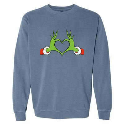 Awesome Elf With Cute Heart Hands Style Christmas Costumes Garment-Dyed Sweatshirt