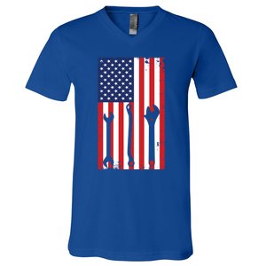 American Flag Auto Car Diesel Mechanic Dad Mechanics Gift Funny Gift V-Neck T-Shirt