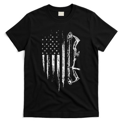 American Flag Bowhunting Bow Archery Gift For Deer Hunter T-Shirt
