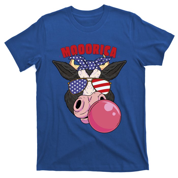 American Flag Cow Chewing Gum Usa Flag Stars Stripes Funny Gift T-Shirt