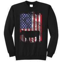 American Flag Cow Vintage Farm Animal Patriotic Farmer Gift Sweatshirt