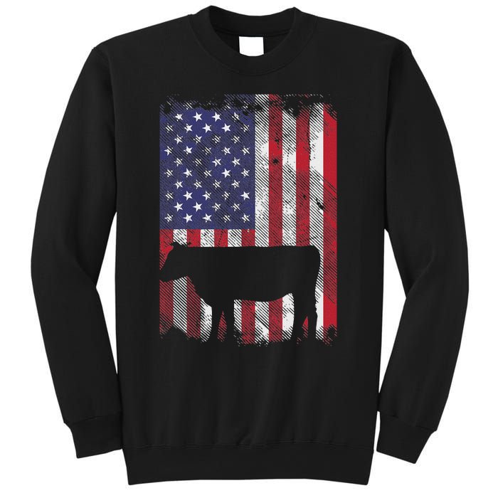 American Flag Cow Vintage Farm Animal Patriotic Farmer Gift Sweatshirt