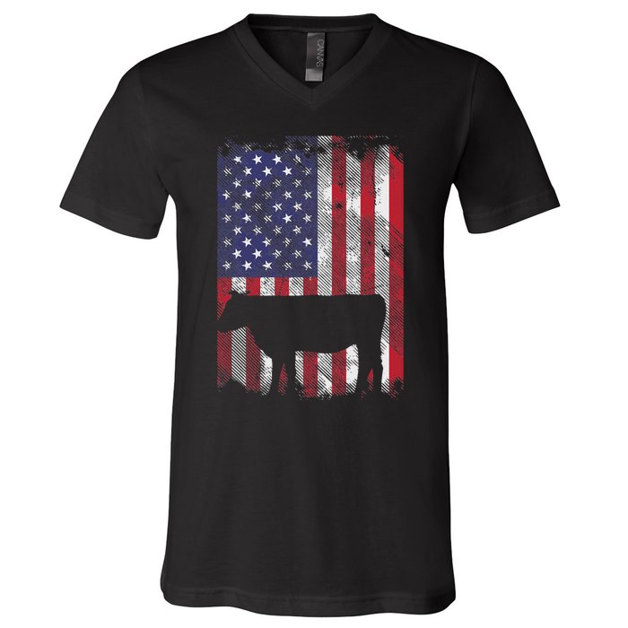 American Flag Cow Vintage Farm Animal Patriotic Farmer Gift V-Neck T-Shirt