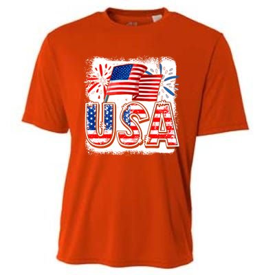 American Flag Funny Usa 4th Of July Funny Mom Mama Gift Cooling Performance Crew T-Shirt