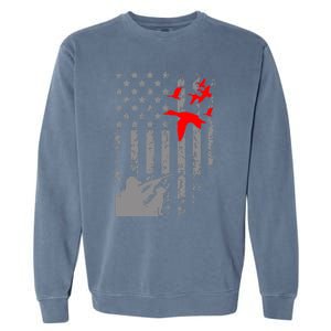 American Flag Patriotic Duck Hunting Waterfowl With Dog Great Gift Garment-Dyed Sweatshirt