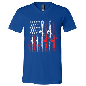 American Flag Retro Fishing Rod Lover Dad Papa Fisher Funny Gift V-Neck T-Shirt