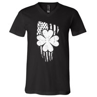 American Flag St Patricks Day Vintage Irish Lucky V-Neck T-Shirt