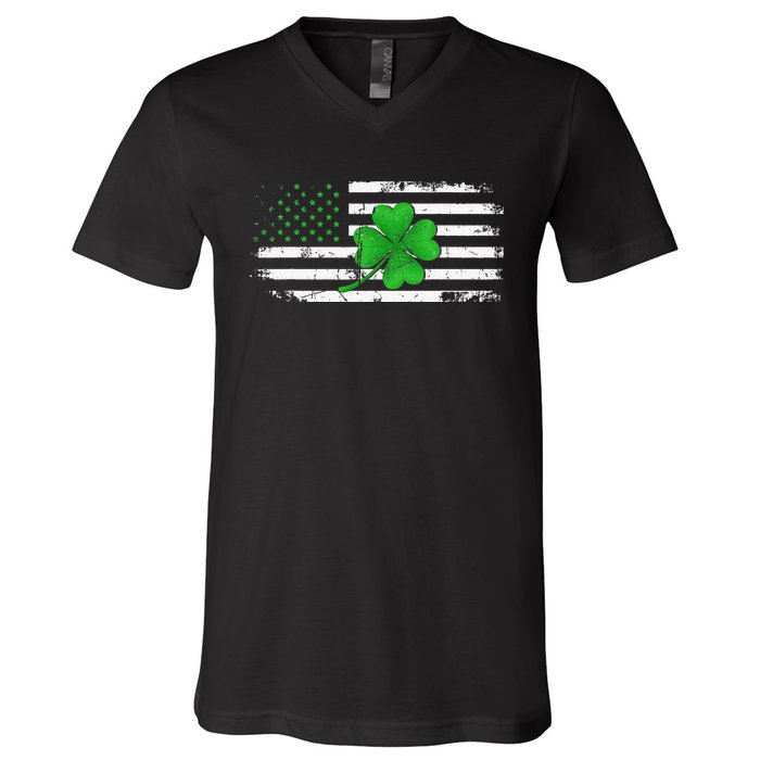 American Flag St Patricks Day Vintage Irish Lucky V-Neck T-Shirt