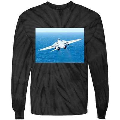 An F14d Tomcat From The Tomcatters Of Fighter Squadron Three One (Vf 31) Tie-Dye Long Sleeve Shirt