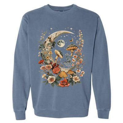 Aesthetic Goblincore And Dark Cottage Core Clothes Mushroom Garment-Dyed Sweatshirt