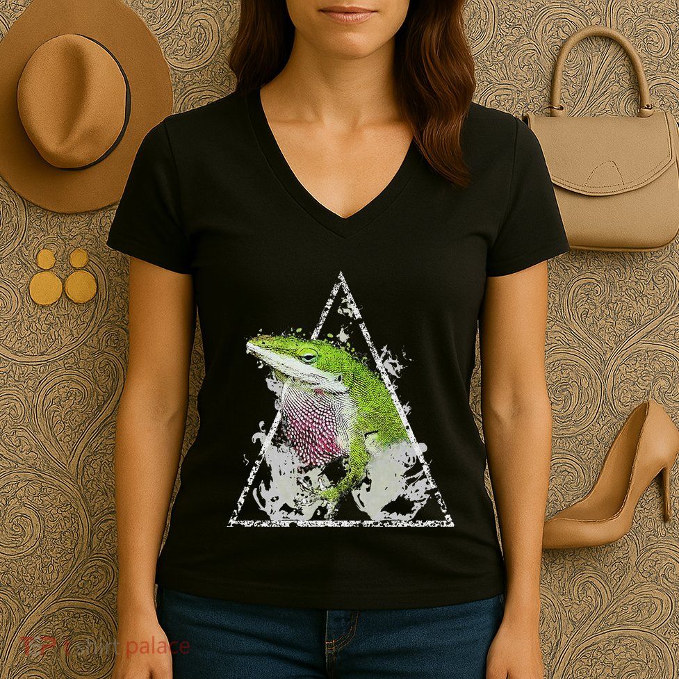 Anole Green Lizard Pet Anoles Reptile Smoke Women's V-Neck T-Shirt