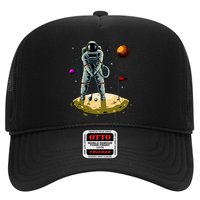 Astronaut Golfing On The Moon Funny Golf Lovers Trucker Hat