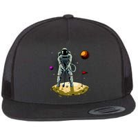 Astronaut Golfing On The Moon Funny Golf Lovers Flat Bill Trucker Hat