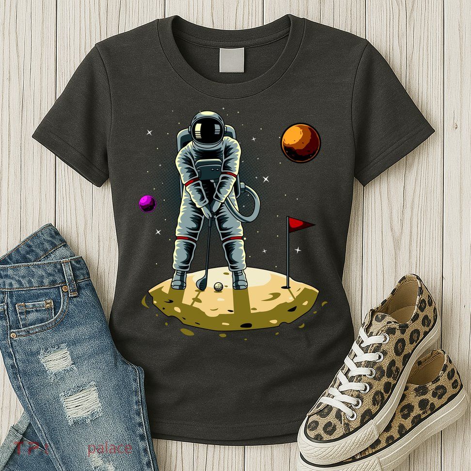 Astronaut Golfing On The Moon Funny Golf Lovers Womens T-Shirt