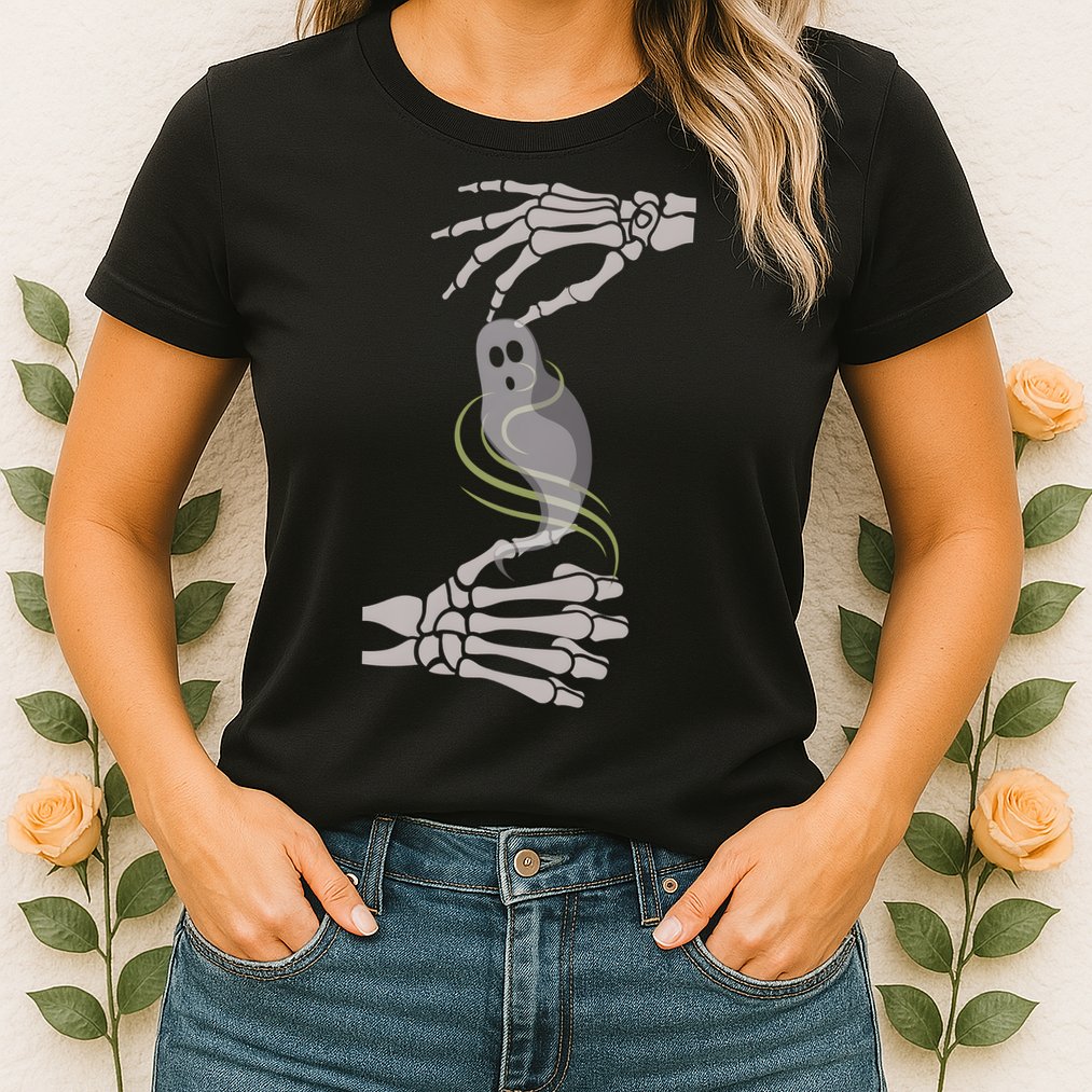 ASL Ghost Spooky Halloween For Deaf Community Womens T-Shirt