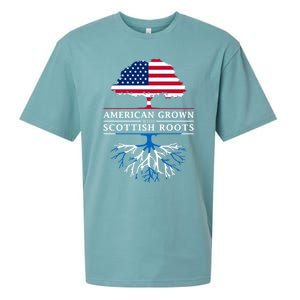 American Grown With Scottish Roots Gift Scotland Gift Sueded Cloud Jersey T-Shirt