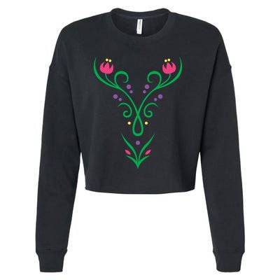 Adventurous Heroine Cropped Pullover Crew