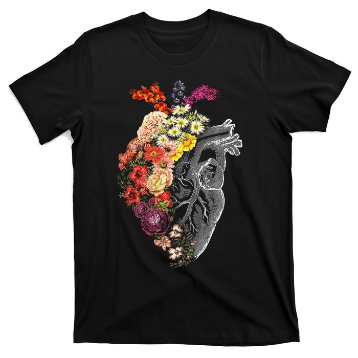 Anatomical Heart And Flowers Funny Nurse Gift For Graduation T-Shirt