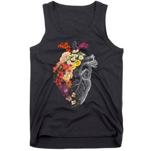 Anatomical Heart And Flowers Funny Nurse Gift For Graduation Tank Top