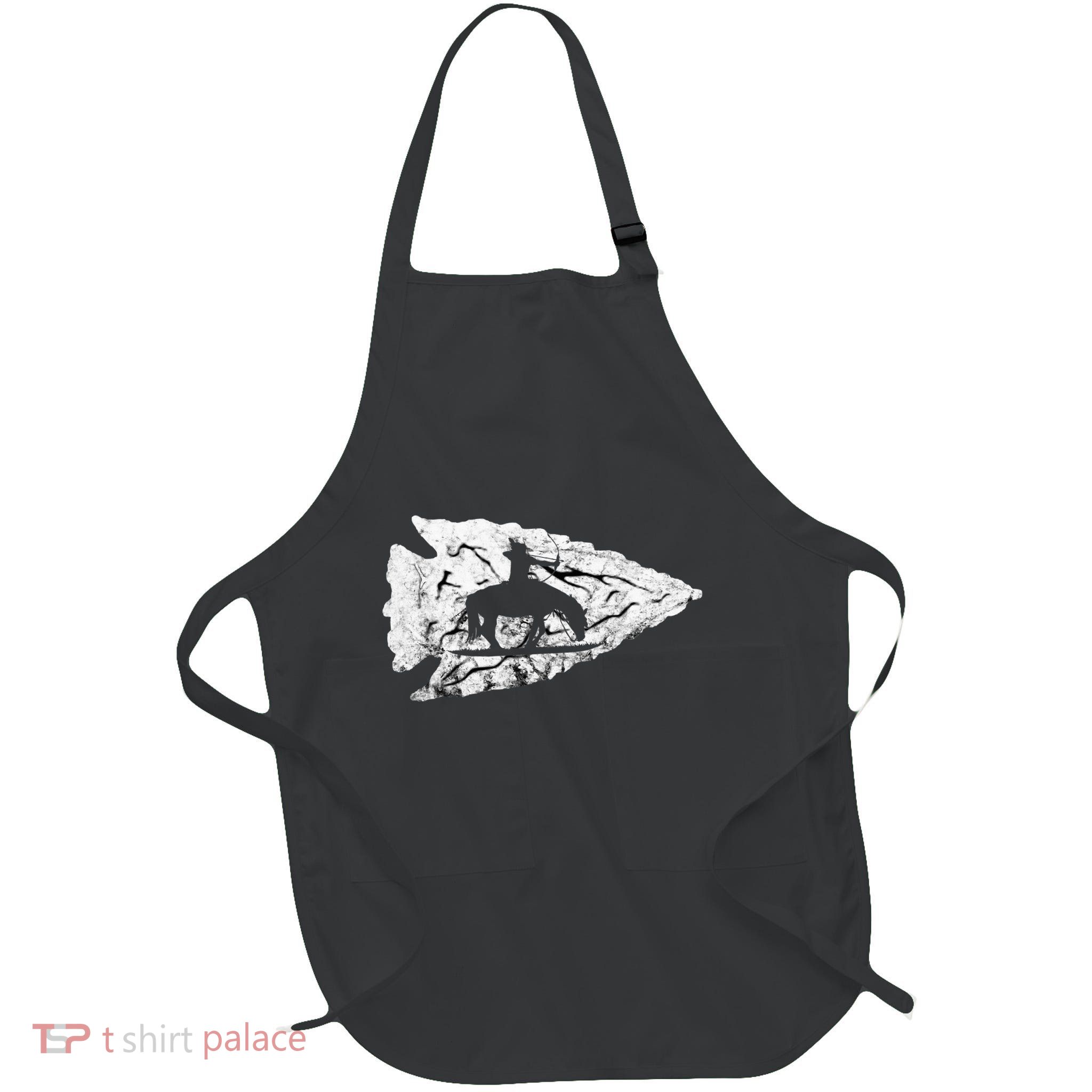 Arrowhead Hunting Native American Relic Hunter Arrowhead Full-Length Apron With Pockets