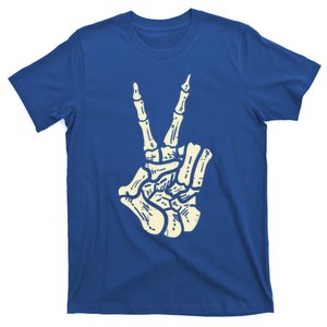 Awesome Halloween Skeleton Hand Peace Sign Funny Costume Gift T-Shirt