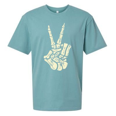 Awesome Halloween Skeleton Hand Peace Sign Funny Costume Gift Sueded Cloud Jersey T-Shirt