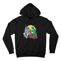 Alien Inking Astronaut Ink Funny Tattoo Artist Hoodie