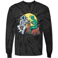 Alien Inking Astronaut Ink Funny Tattoo Artist Tie-Dye Long Sleeve Shirt