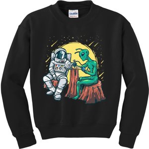 Alien Inking Astronaut Ink Funny Tattoo Artist Kids Sweatshirt