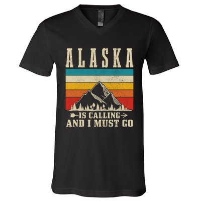 Alaska Is Calling & I Must Go Vintage Mountains Hiking Hiker V-Neck T-Shirt