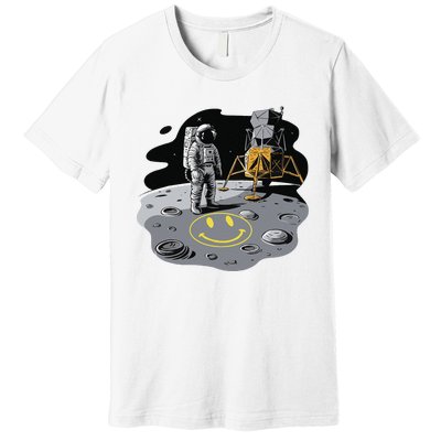 Astronaut In Space Suit Draws A Smile On The Moon In Yellow Premium T-Shirt