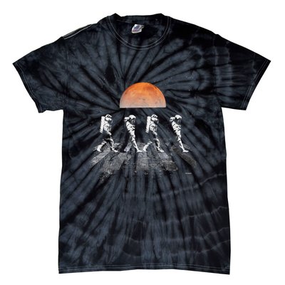 Astronauts In Walking In Space Occupy Mars Tie-Dye T-Shirt