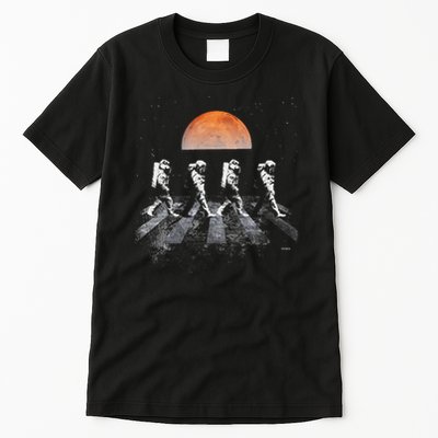 Astronauts In Walking In Space Occupy Mars Tall T-Shirt