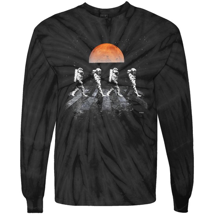 Astronauts In Walking In Space Occupy Mars Tie-Dye Long Sleeve Shirt