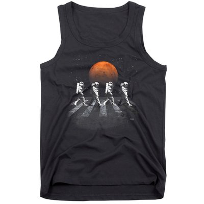 Astronauts In Walking In Space Occupy Mars Tank Top