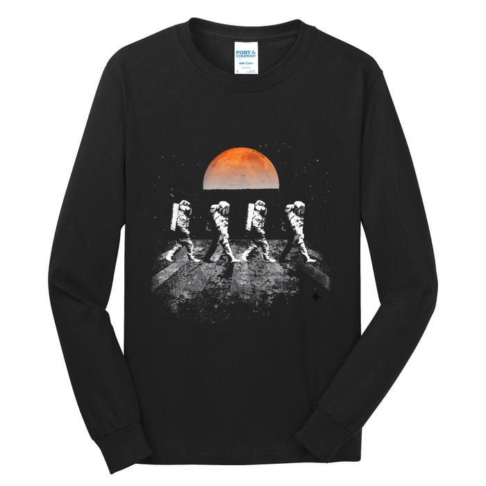 Astronauts Journey To Mars Astronauts In Walking In Space Tall Long Sleeve T-Shirt