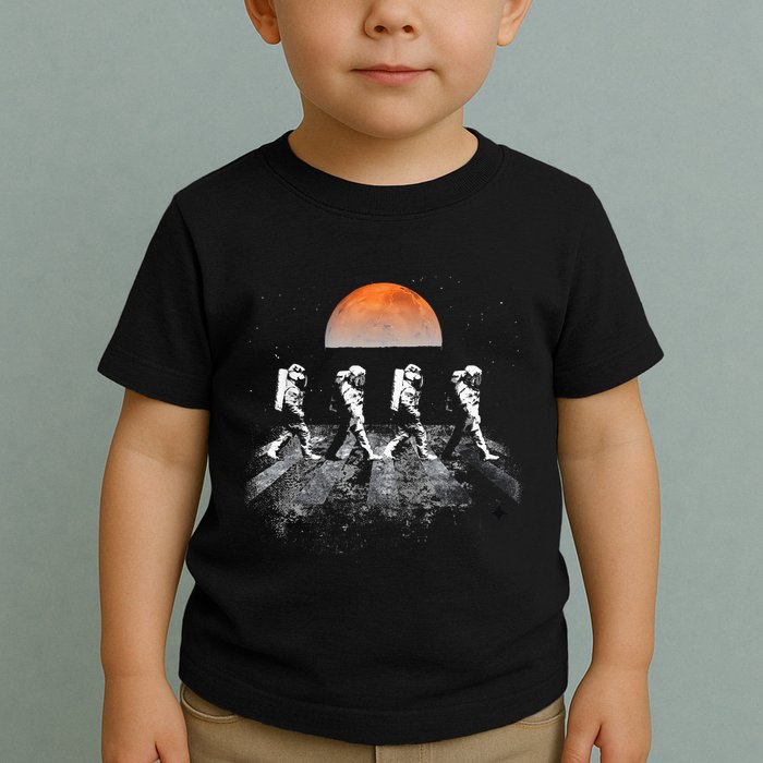 Astronauts Journey To Mars Astronauts In Walking In Space Toddler T-Shirt