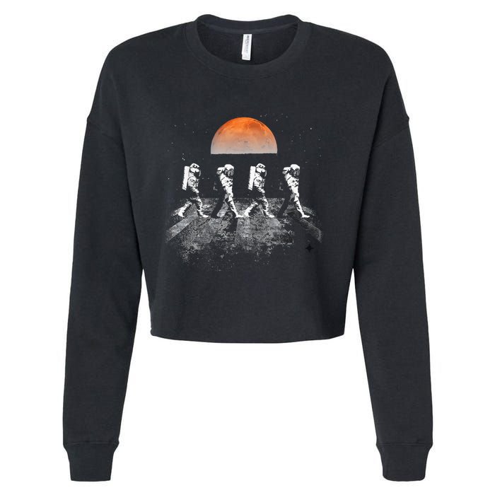Astronauts Journey To Mars Astronauts In Walking In Space Cropped Pullover Crew