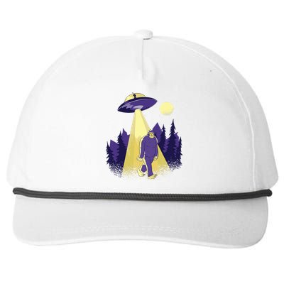 Aliens Kidnapping Bigfoot Snapback Five-Panel Rope Hat