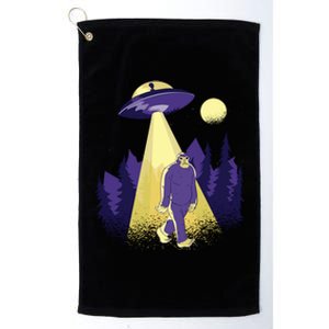 Aliens Kidnapping Bigfoot Platinum Collection Golf Towel