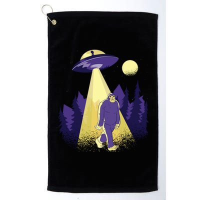 Aliens Kidnapping Bigfoot Platinum Collection Golf Towel