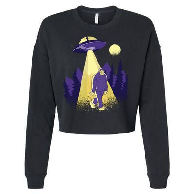 Aliens Kidnapping Bigfoot Cropped Pullover Crew