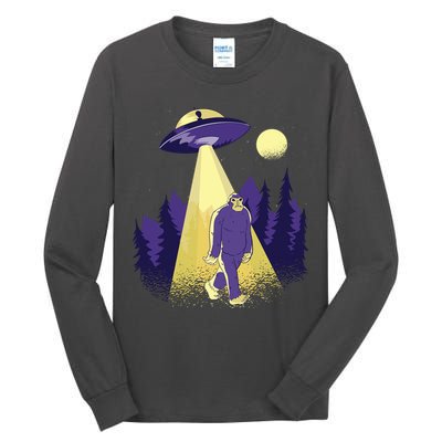 Aliens Kidnapping Bigfoot Tall Long Sleeve T-Shirt