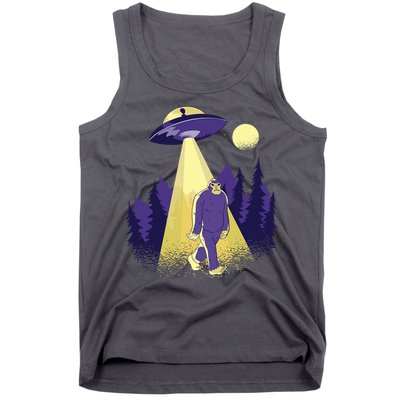 Aliens Kidnapping Bigfoot Tank Top