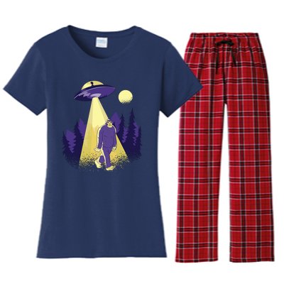 Aliens Kidnapping Bigfoot Women's Flannel Pajama Set