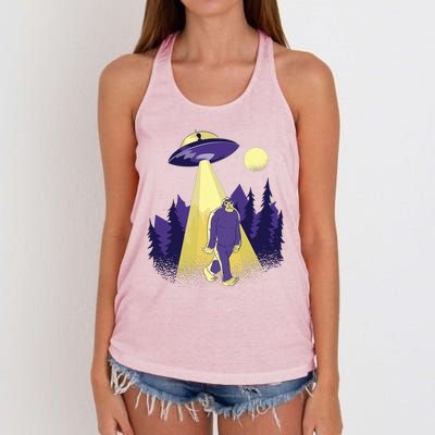 Aliens Kidnapping Bigfoot Women's Knotted Racerback Tank