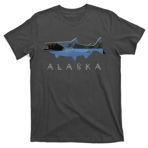 Alaskan King Salmon With Fishing Boat Saltwater Fishermen T-Shirt