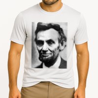 Abraham Lincoln Close Up Portrait Photo Picture Cooling Performance Crew T-Shirt
