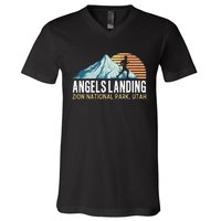 Angels Landing Hiking Trail Zion National Park Utah V-Neck T-Shirt